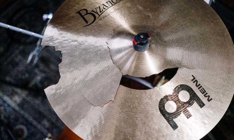 What is Cymbal Keyholing and How to Prevent It