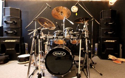 How to Store a Drum Set Safely