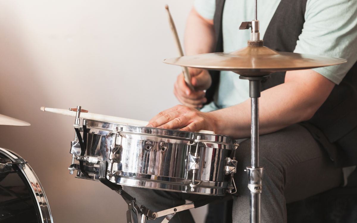 12 Famous Songs With Snare Drums